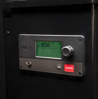 Traeger PRO Series 575 Pellet Grill - Control Panel