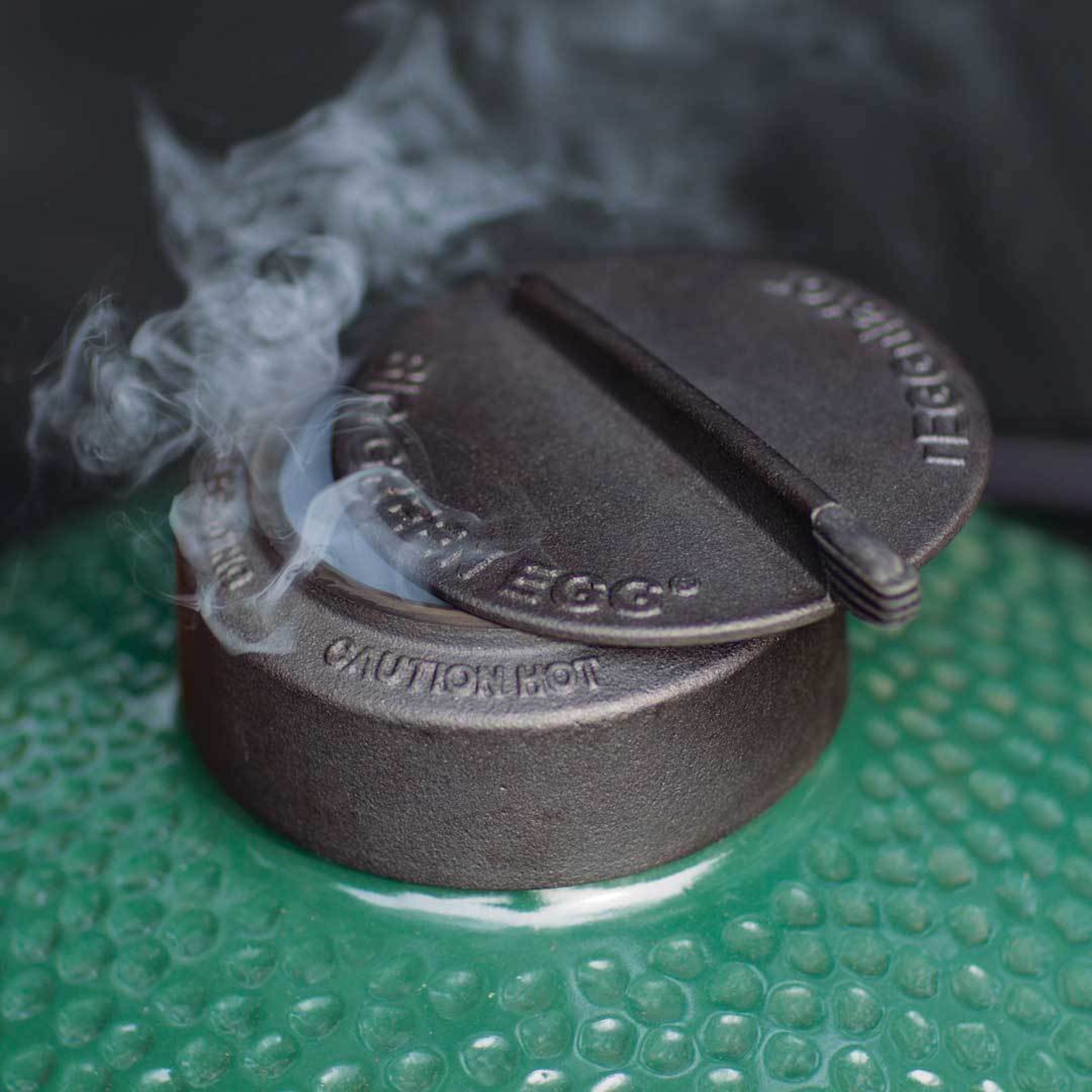 Big Green Egg Large Charcoal Grill - 117632