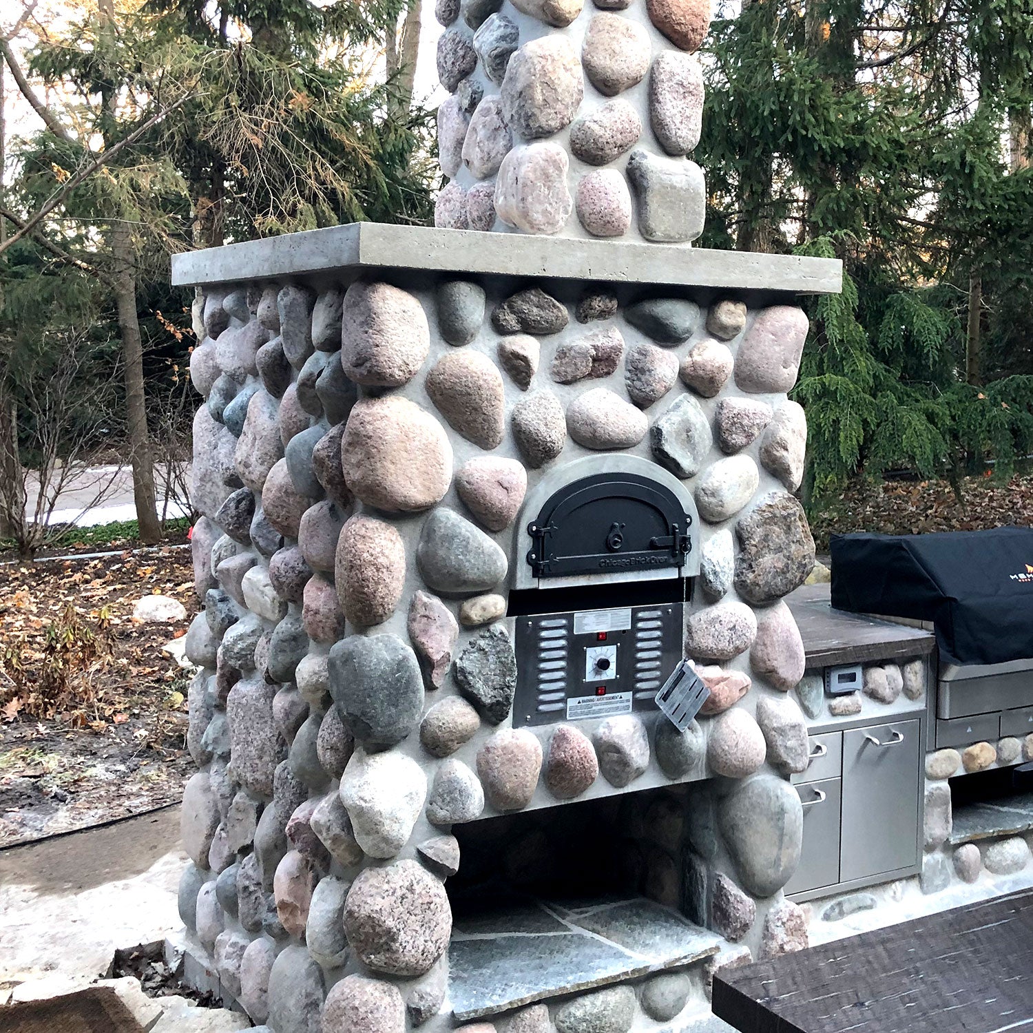Chicago Brick Oven 750 Hybrid Pizza Oven | Time-tested by thousands of Chicago Brick Oven owners from coast to coast.