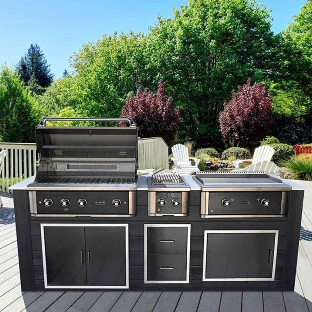 Wildfire Ranch Pro 30" Built-In Black Stainless Steel Gas Griddle | Crafted with 304 Stainless Steel for the ultimate durability and longevity