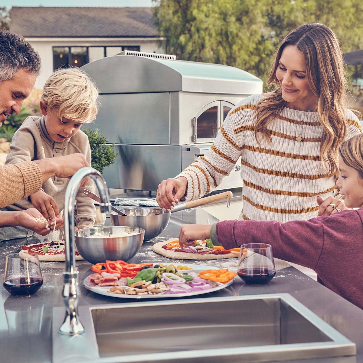 Delta Heat Dometic 30" Pizza Oven | Stainless steel tube dome burner and Tile infrared hearth burner
