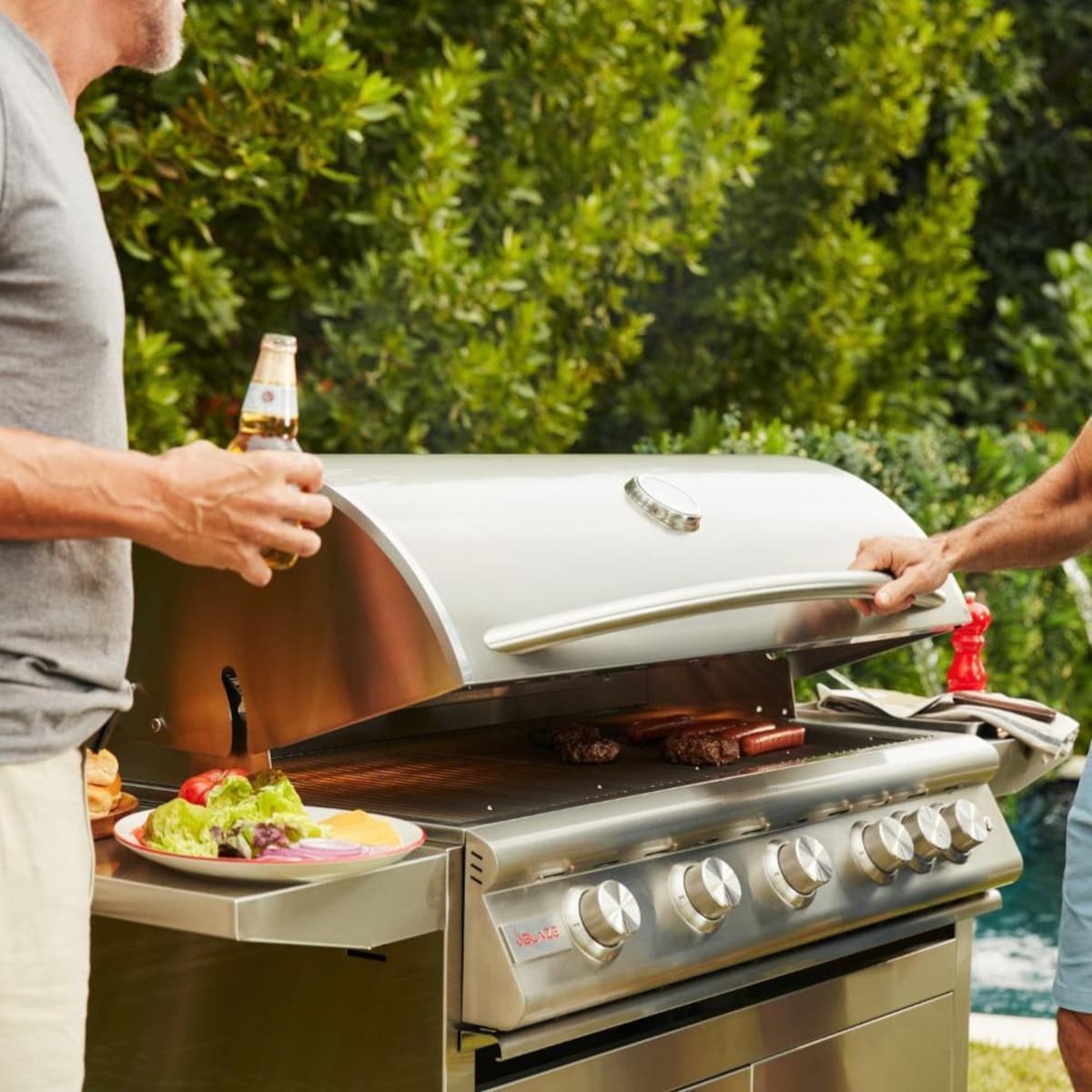 Blaze LTE+ 40" 5-Burner Freestanding Gas Grill | 5 commercial quality 304 cast stainless steel burners