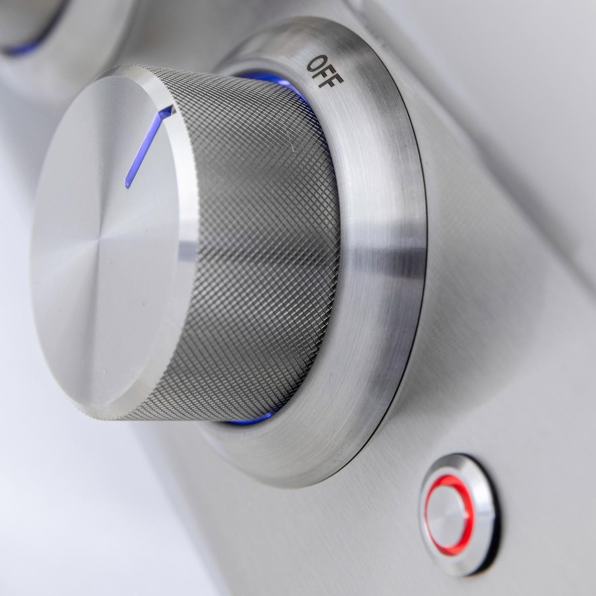 Blaze LTE+ 40" 5-Burner Freestanding Gas Grill | Total grill BTUs equal 80,000