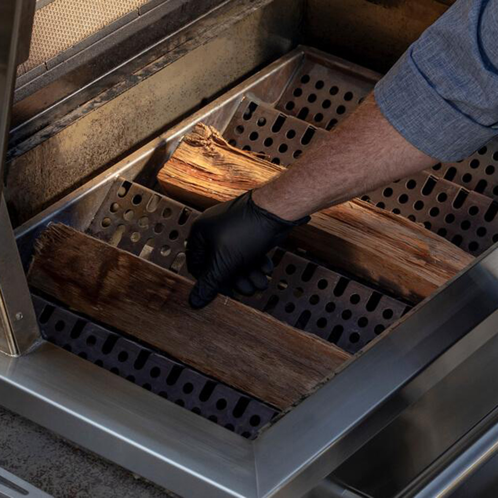 Kalamazoo K750 Freestanding Hybrid Fire Grill | Embers Living