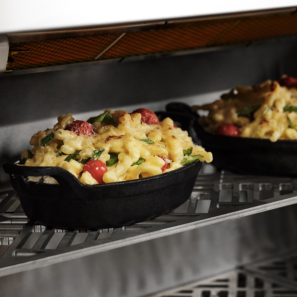 Kalamazoo K54 Echo Built-In Gas Grill | Versatile design ensures you get a tailored look with all the performance you've come to expect from Kalamazoo