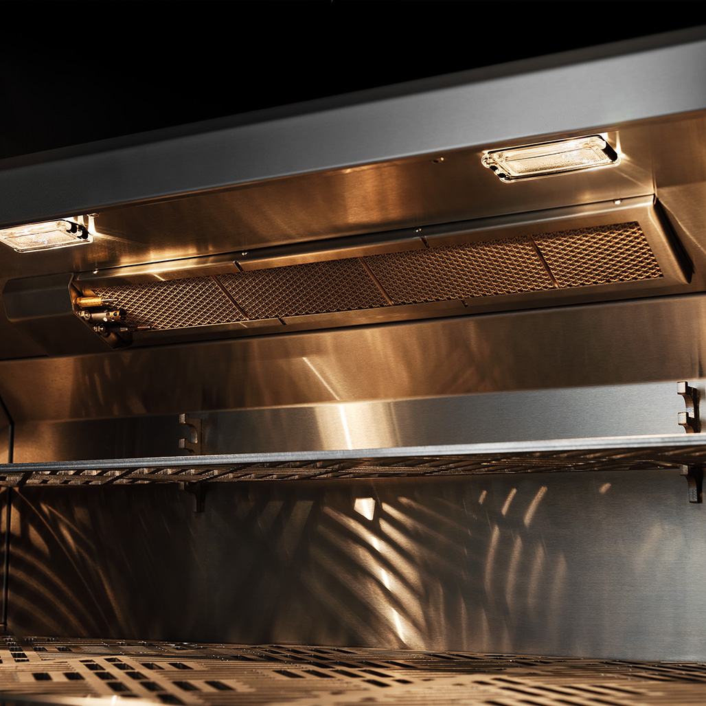 Kalamazoo K54 Echo Built-In Gas Grill | Interior task lighting