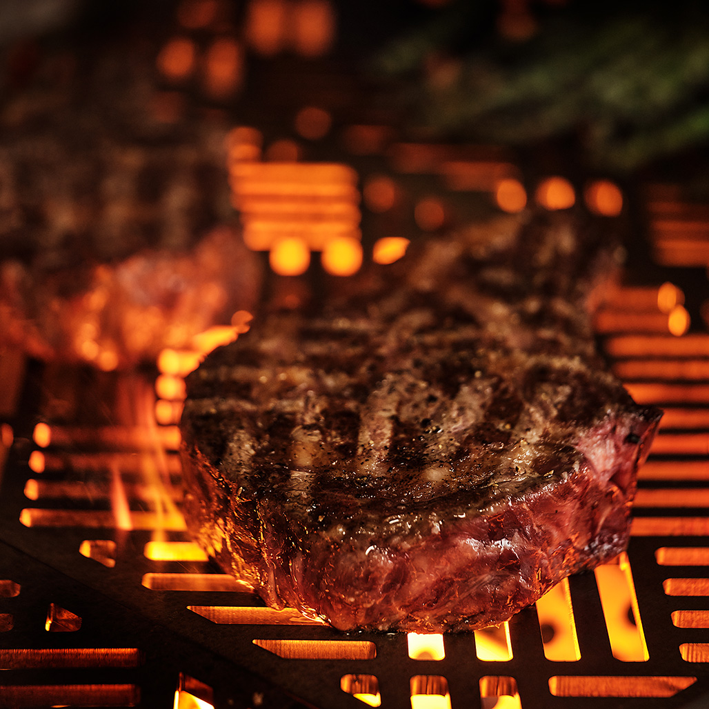 Kalamazoo K54 Echo Built-In Gas Grill | Luxury Outdoor Kitchens