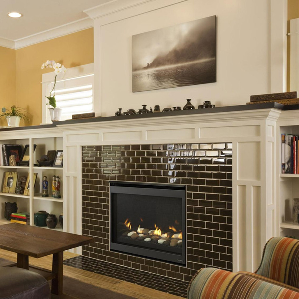 Heat N Glo 32" SlimLine Fusion 5x Direct Vent Gas Fireplace | Monitors ignition at all times to assure safe performance and save energy costs.