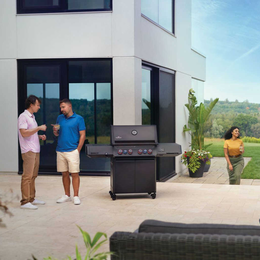 Napoleon Phantom Prestige 500 Connected RSIB Freestanding Gas