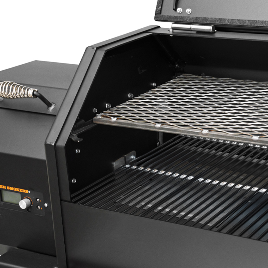 Yoder Smokers YS480S Outlander | 2nd Level Slide-Out Cooking Shelf