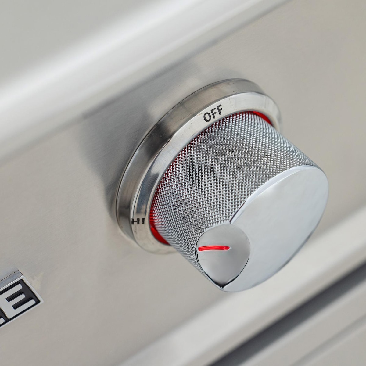 Blaze LTE PRO 40" Built-In Gas Griddle | LED Light Control Knobs