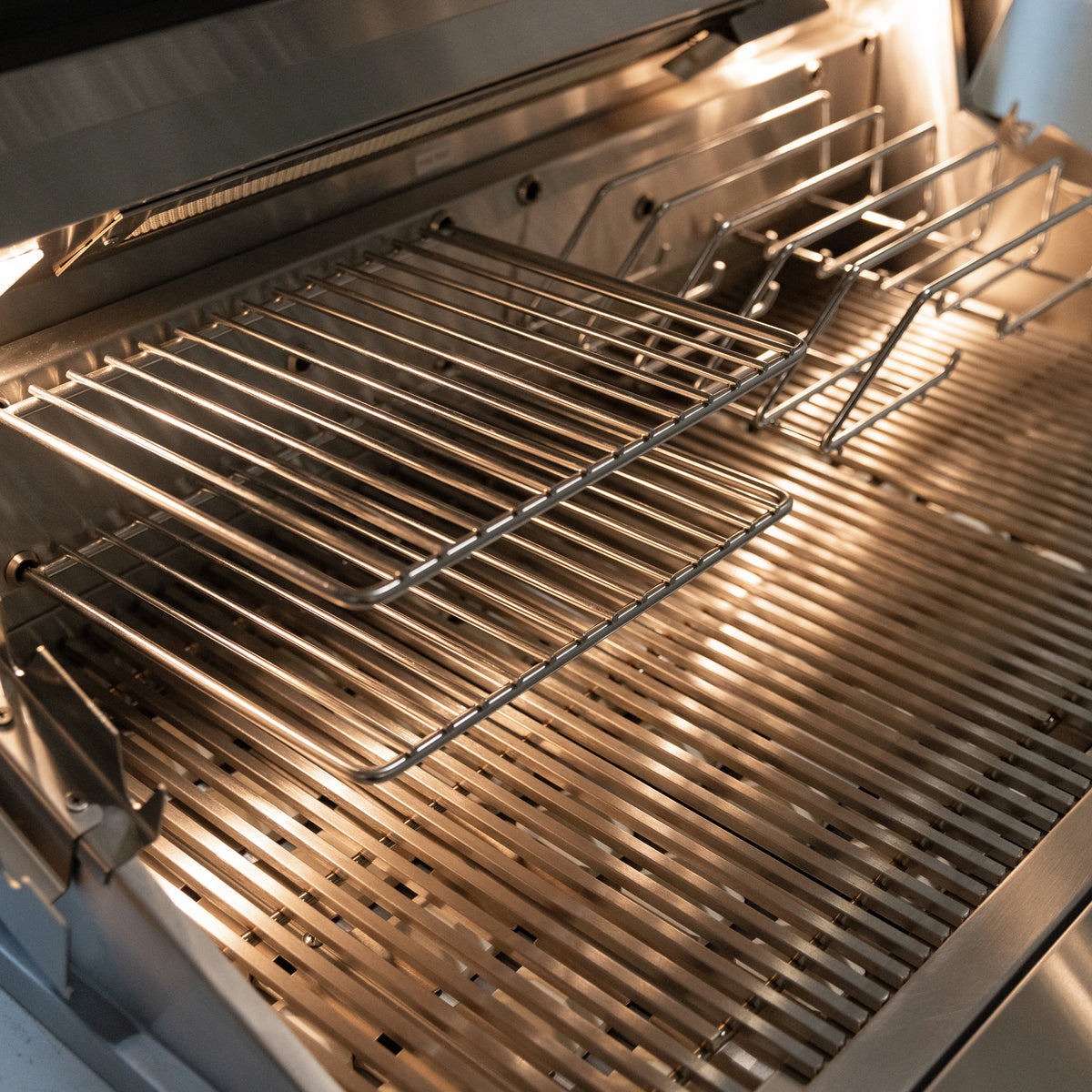 Summerset Quest 42" Built-In Gas Grill | Warming Rack & Rib Rack Multi-Position Warming Racks & Rib Rack