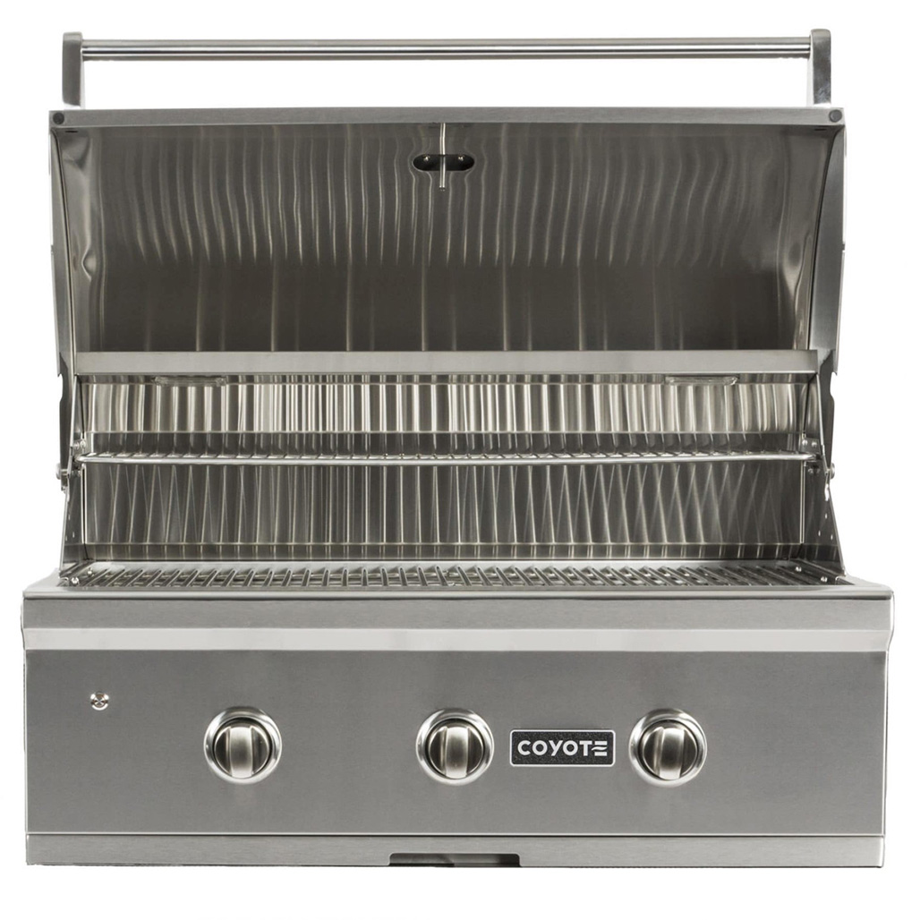 Coyote Outdoor C-Series 34" Built-In Gas Grill | Up to 60,000 BTU of output