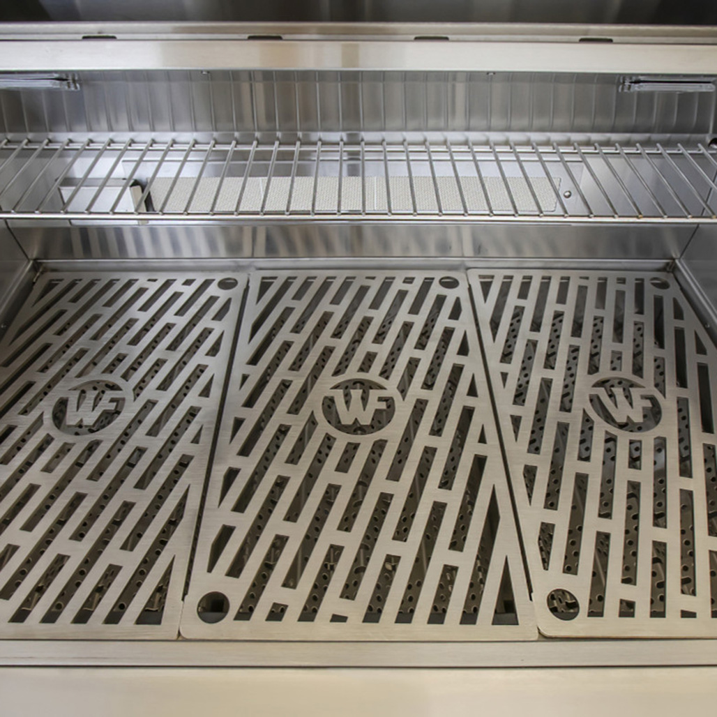 Wildfire Ranch Pro 30" Freestanding Black Stainless Steel Gas Grill | Laser-cut Stainless Steel Cooking Grates