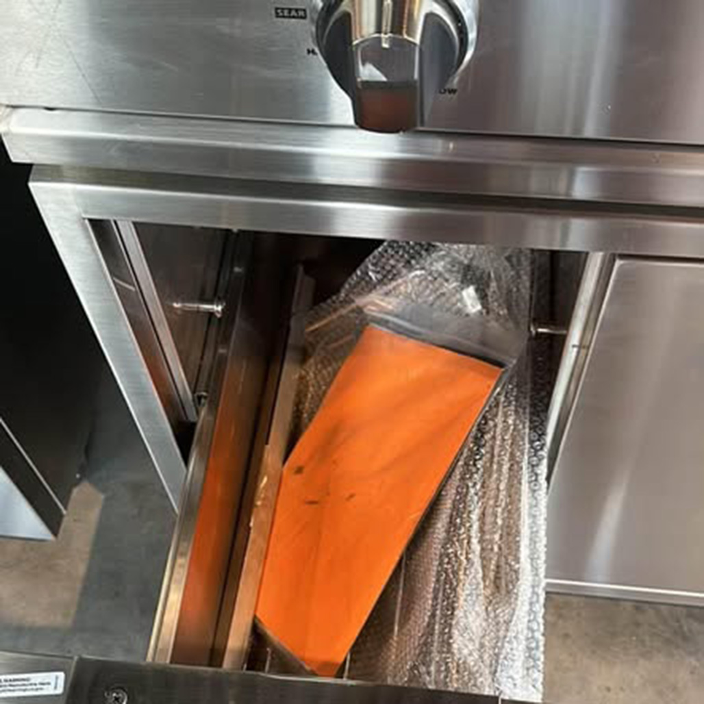 DCS 30" Freestanding Gas Griddle | Extra Storage