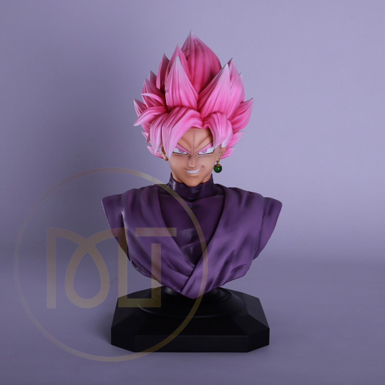 black goku statue