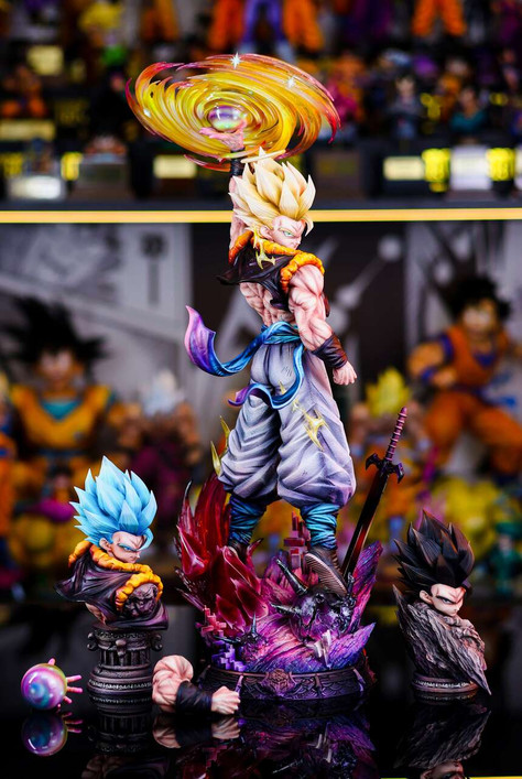 【PRE-ORDER】YunQi Studio 1:6 Gogeta 【PRE-ORDER】YunQi Studio 1:6 Gogeta