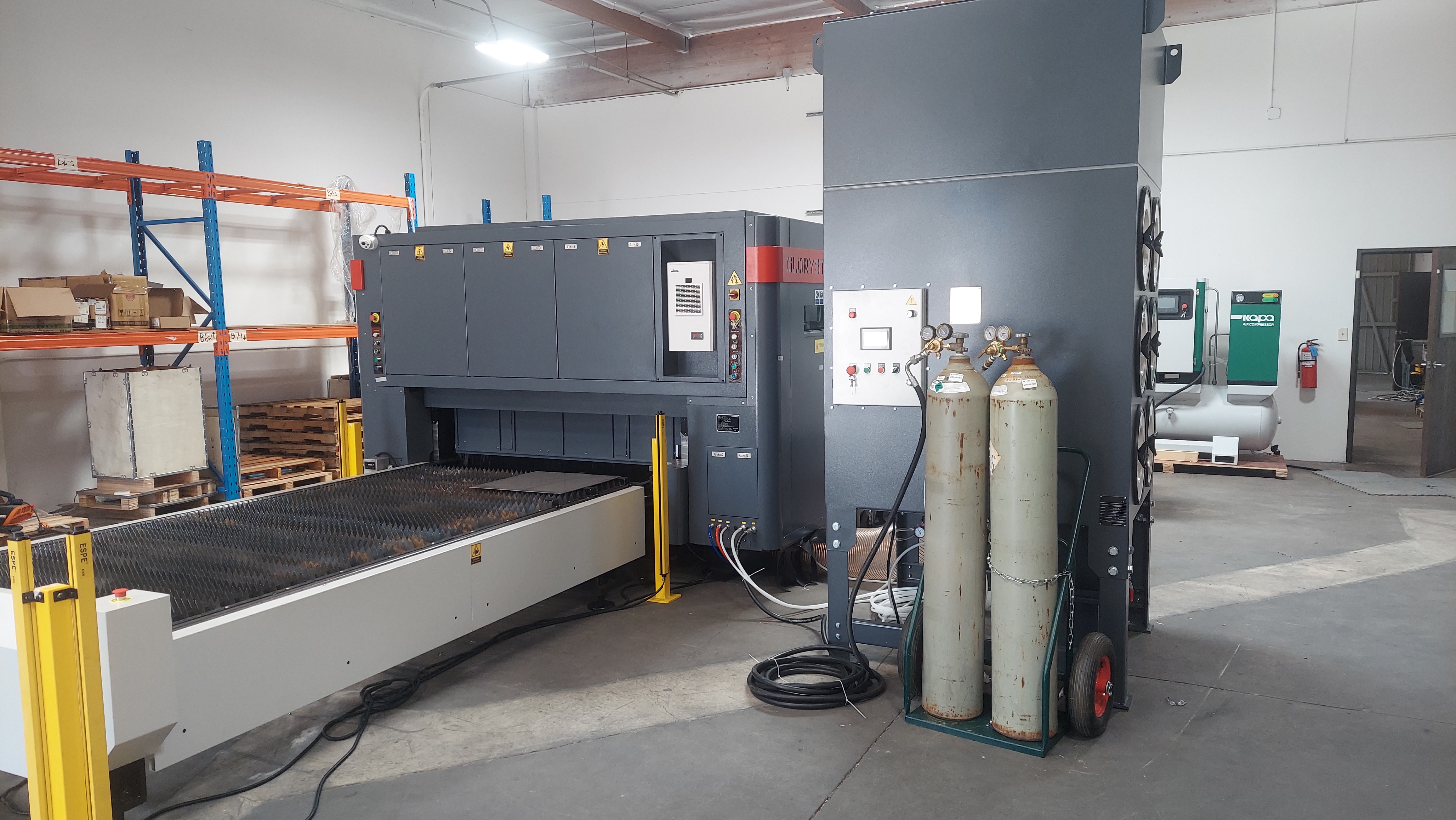 GloryStar GS-3015CE 6kW fiber laser on the Omni Machine Pomona showroom floor