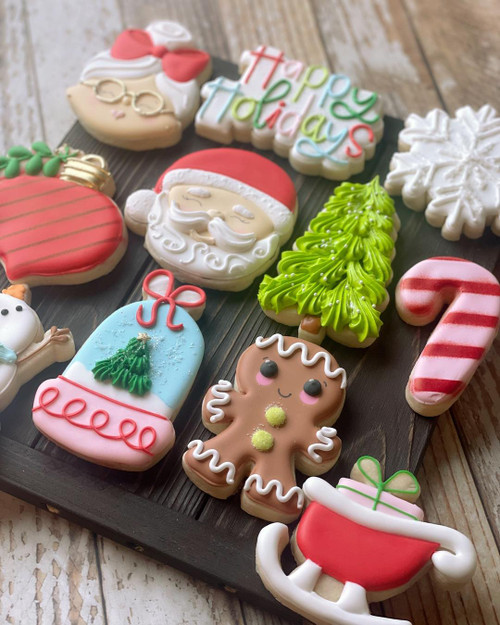 Detailed Christmas Dozen