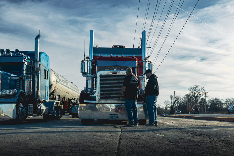 How to Buy a Used Semi Truck: The Ultimate Checklist