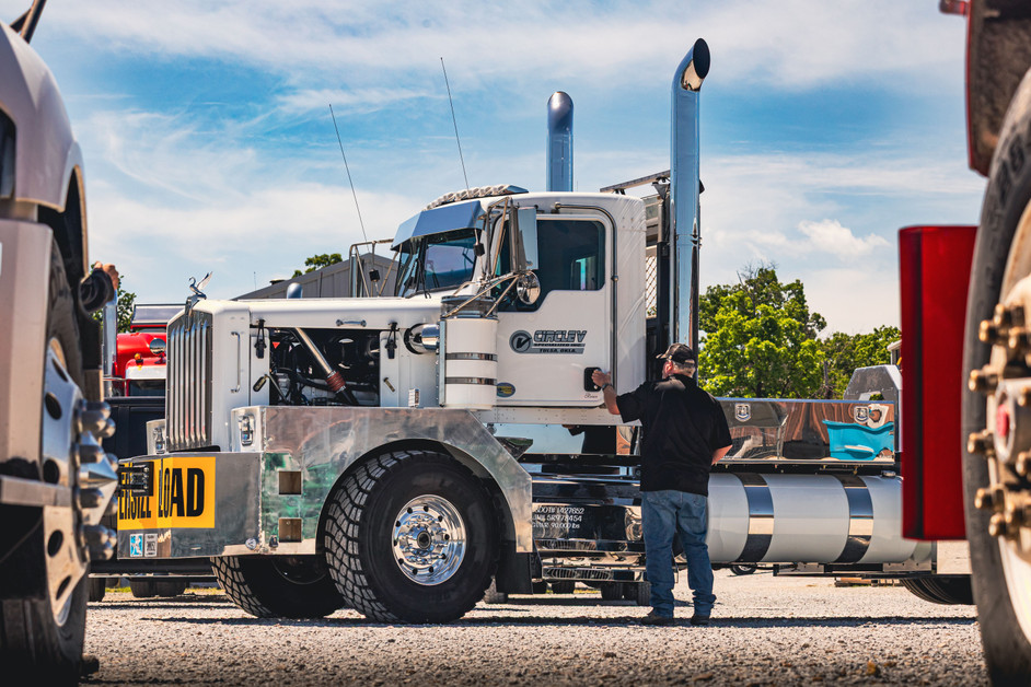 How to Buy the Right Peterbilt 379 Radiator