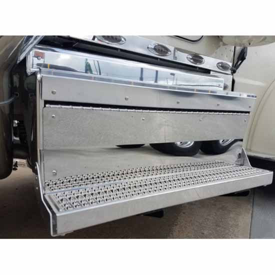 Peterbilt 389 DPF Lower Box Cover For Over Existing Tread Plate
