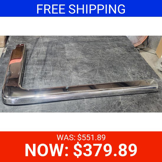 BLEMISHED: Grille Side Top Driver Side For Western Star 4900FA And 4900SF 2003 - 3006