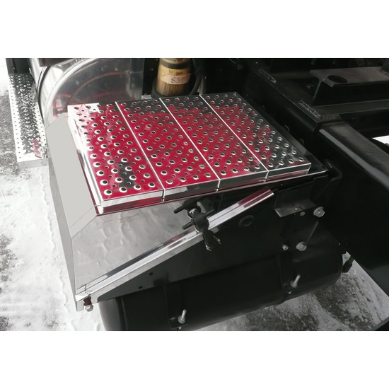 Roadworks Stainless Steel Battery Box Cover W/ 4 Top Steps- 17 Inch For International WorkStar
