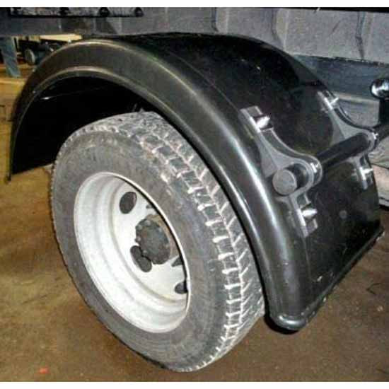 Smooth Black Molded Polyethylene Fender For 19.5 Inch Dual Rear Wheels