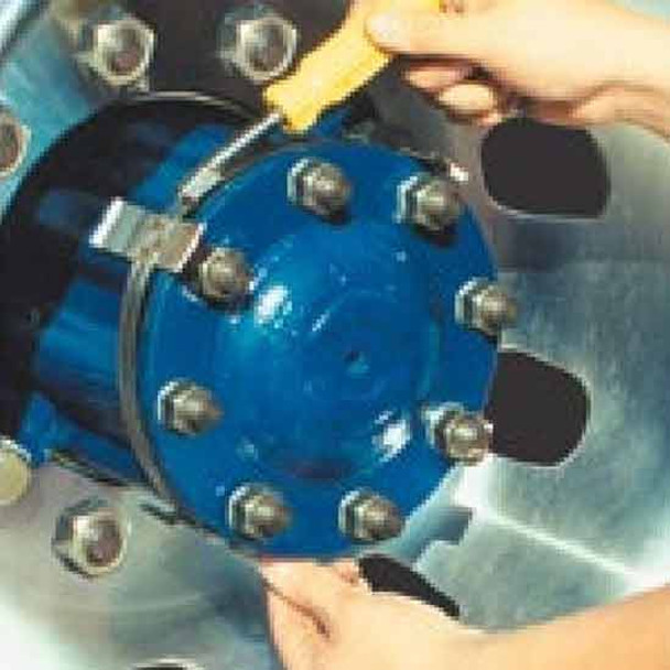 Clamp Mount Rear High Hat Mounting Brackets For 6.24 Inch Drive Axle