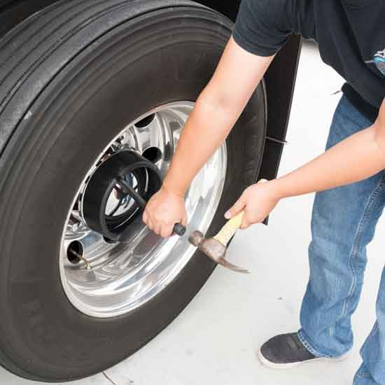 Hubcap Mounting Tool