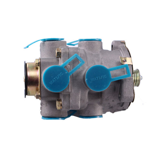 TPHD E6 Dual Circuit Foot Brake Valve W/ 3/8 Inch NPT-Female, 2-Bolt Mounting & 2 Supply Ports TPHD E6 Dual Circuit Foot Brake Valve W/ 3/8 Inch NPT-Female, 2-Bolt Mounting & 2 Supply Ports