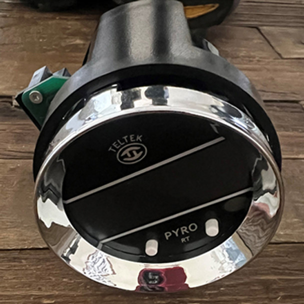 Peterbilt 389, Kenworth T600, T660, T800, W900 Blue Digital Pyrometer Gauge With Bezel Peterbilt 389, Kenworth T600, T660, T800, W900 Blue Digital Pyrometer Gauge With Bezel