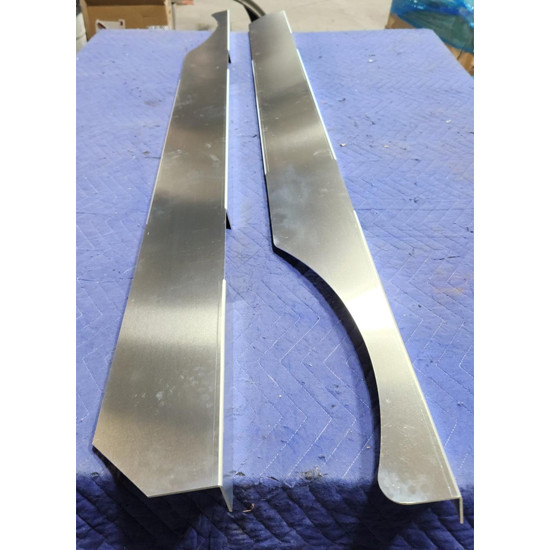 BLEMISHED: CSM Aluminum 5 X 36 Inch Sleeper Panels For Peterbilt