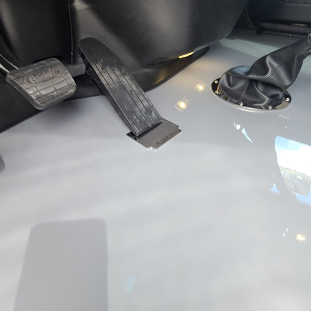Aluminum Floor - 2 Piece  For Peterbilt 589 W/ Cummins Engine Aluminum Floor - 2 Piece  For Peterbilt 589 W/ Cummins Engine