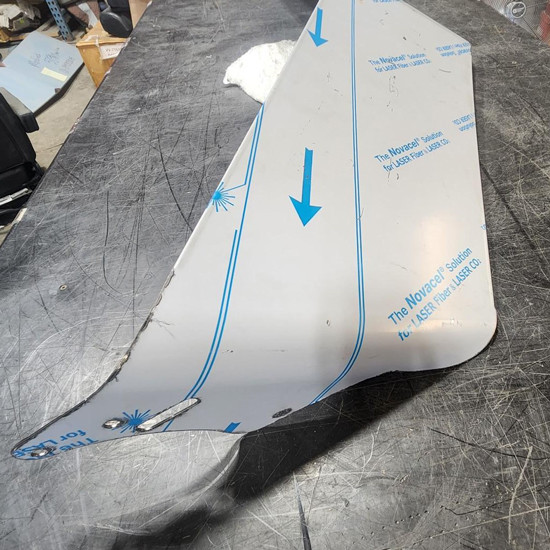BLEMISHED: Peterbilt 14" Boltless Drop Visor for 2005+ Standard Cab