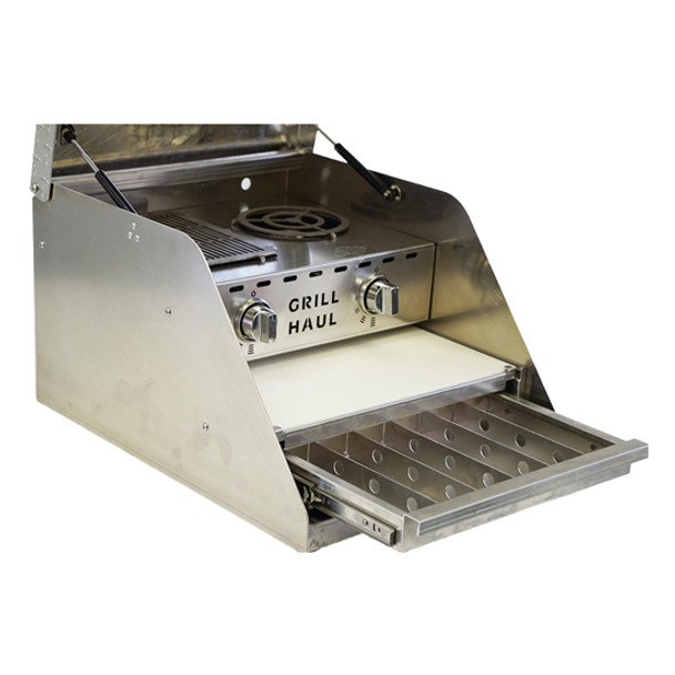 Grillhaul Aluminum Semi-Truck Portable Propane BBQ Grill With Black Cover Grillhaul Aluminum Semi-Truck Portable Propane BBQ Grill With Black Cover