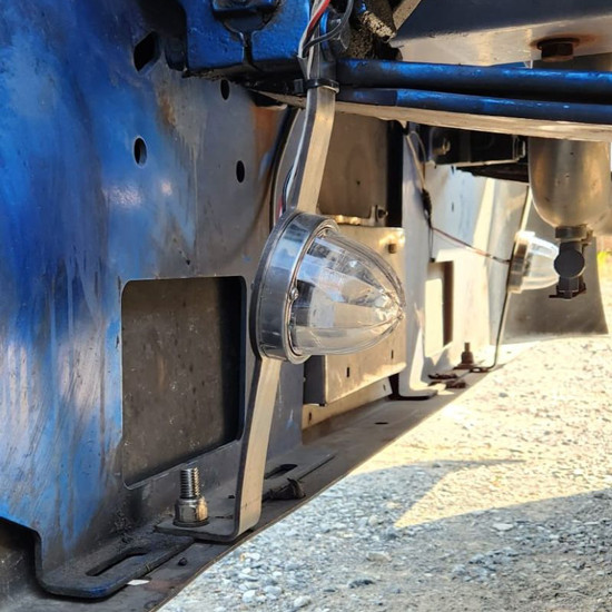 Stainless Steel Lower Bumper Support Bracket W/ 1 Watermelon Light Hole For Kenworth W900 W/ 20 Inch Bumper