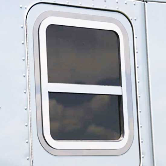 Turnpike Truck Trim Stainless Steel Sleeper Window Outer Trim For Kenworth T680 / T880 / W990