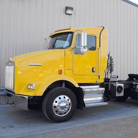 Kenworth T800 Short Metton Replacement Hood Fiberglass by Jones Performance Replaces L29-1107-100000SPL