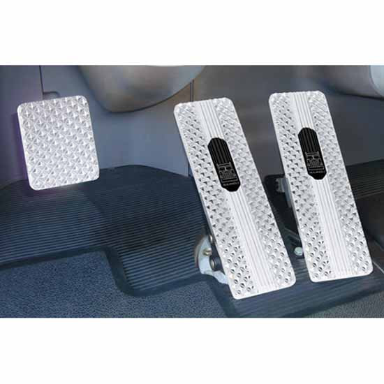Raised Diamond Cut Pedal Set For Kenworth T800, W900 1994-2006
