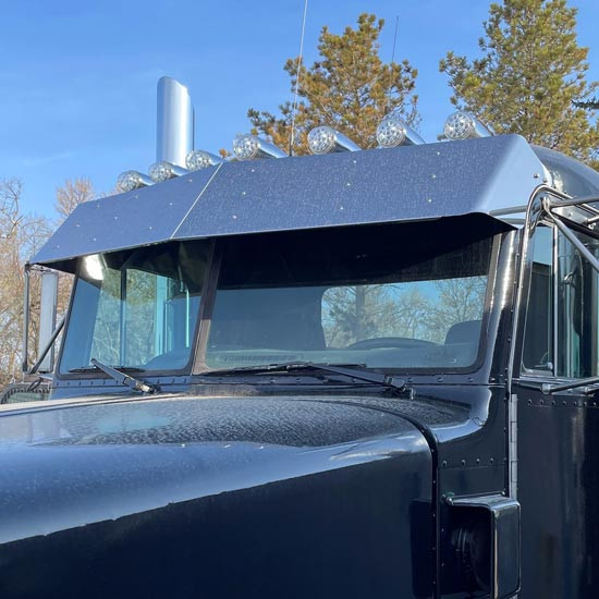 13 1/2 Inch Stainless Steel Straight Style Drop Visor, Standard Mount For Flat Top Models W/ Door Mounted Mirrors For Peterbilt