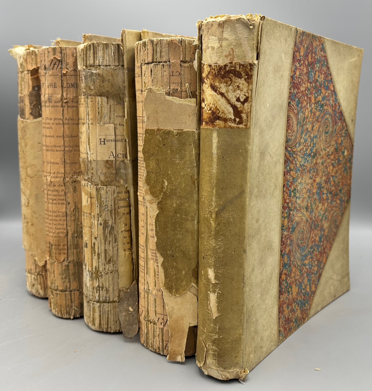 LE COSTUME HISTORIQUE. CINQ CENTS PLANCHES [5 VOLS], by M.A. Racinet - 1888 [As Is/Incomplete]