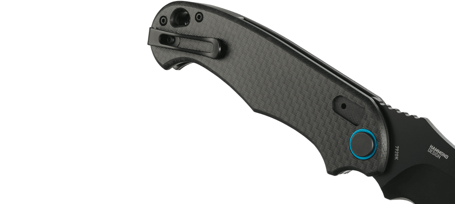 P.S.D.™ (Particle. Separation. Device.) angled feature highlight