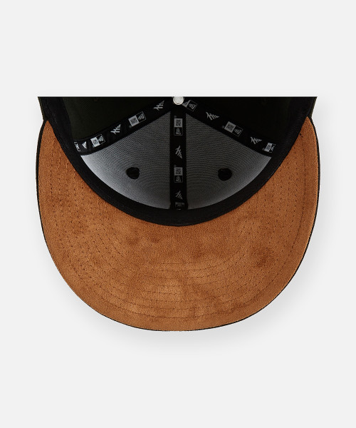 THE ORIGINAL CROWN TWO TONE 9FIFTY SNAPBACK W / SUEDE UNDERVISOR