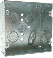 83P74 - DiversiTech 620-400, 4" Square Electrical Outlet Box, 1-1/4" Deep, 1/2" K.O.s, 400 Series