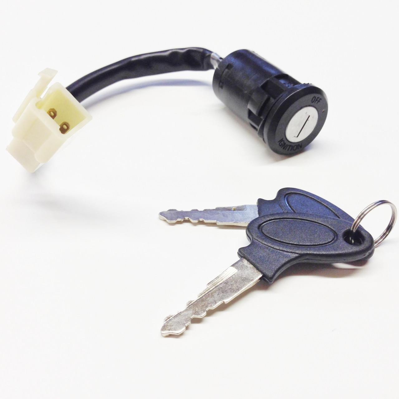 TrailMaster Mini XRX+/XRX-R+ Ignition Key Switch, black ignition switch with ON/OFF markings and a key with a black plastic head and metal blade.