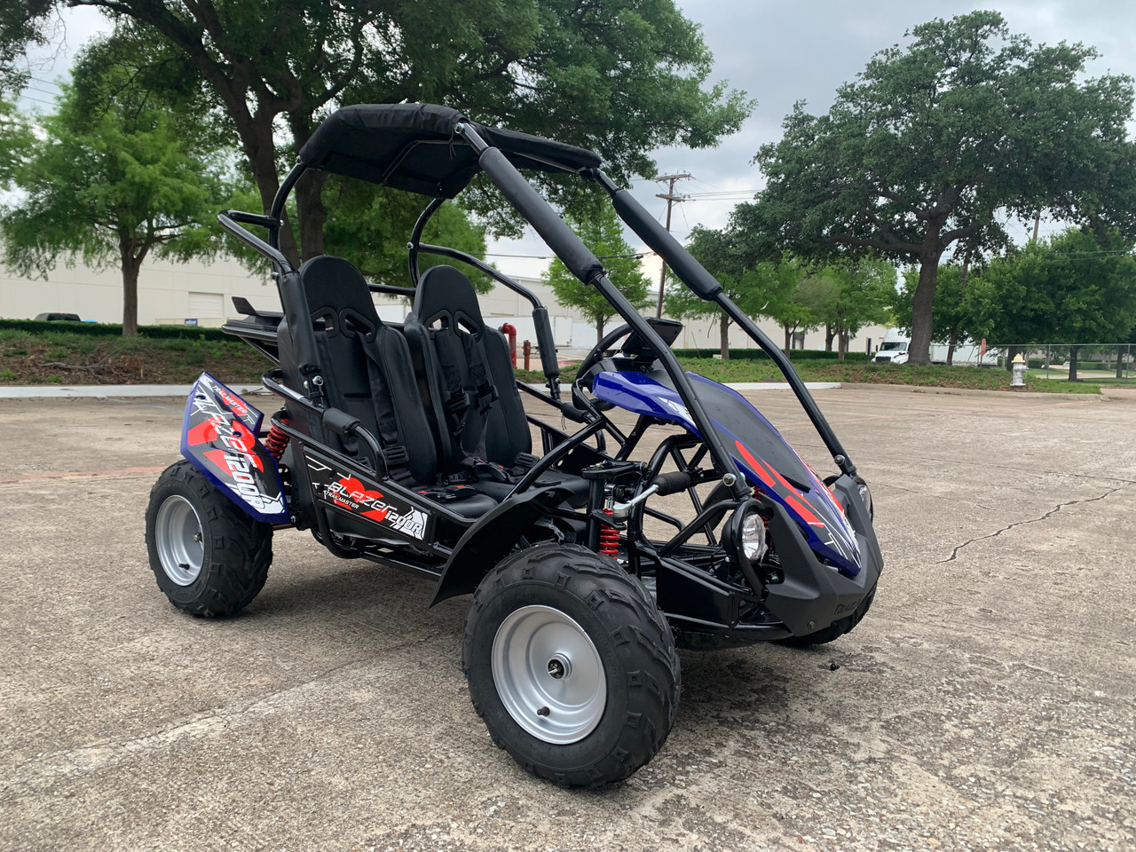 TrailMaster Blazer i200R Electric battery powered kids Go-Kart