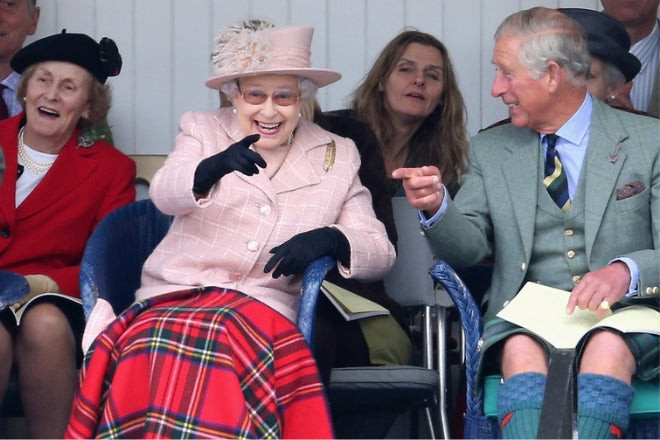 Les membres de la famille royale et leurs ensembles en tartan