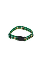 Dog collar in green and white tartan with black plastic buckle